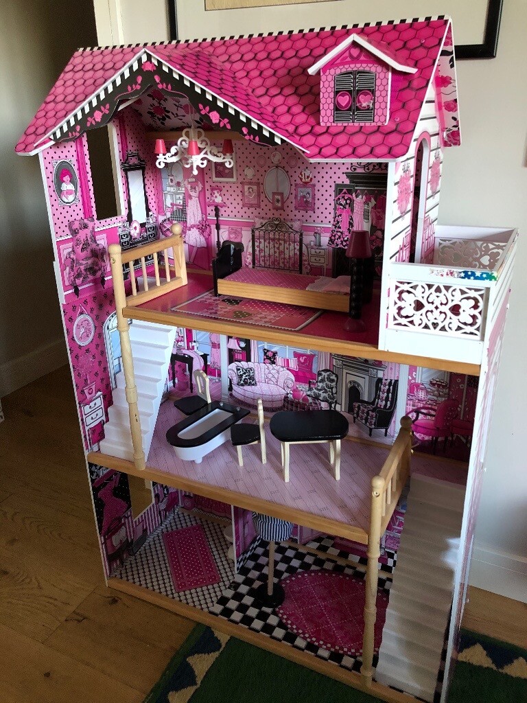 isabella dolls house